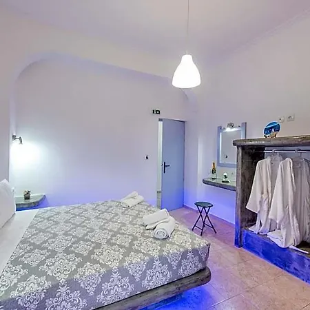 فندق Santorininy بيريسا