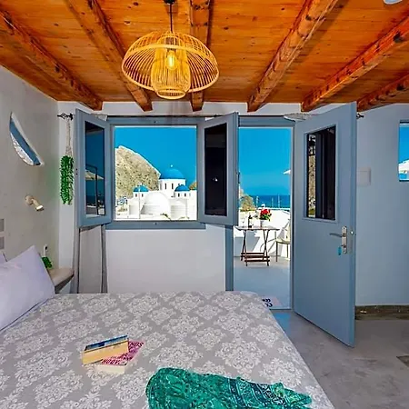 فندق Santorininy